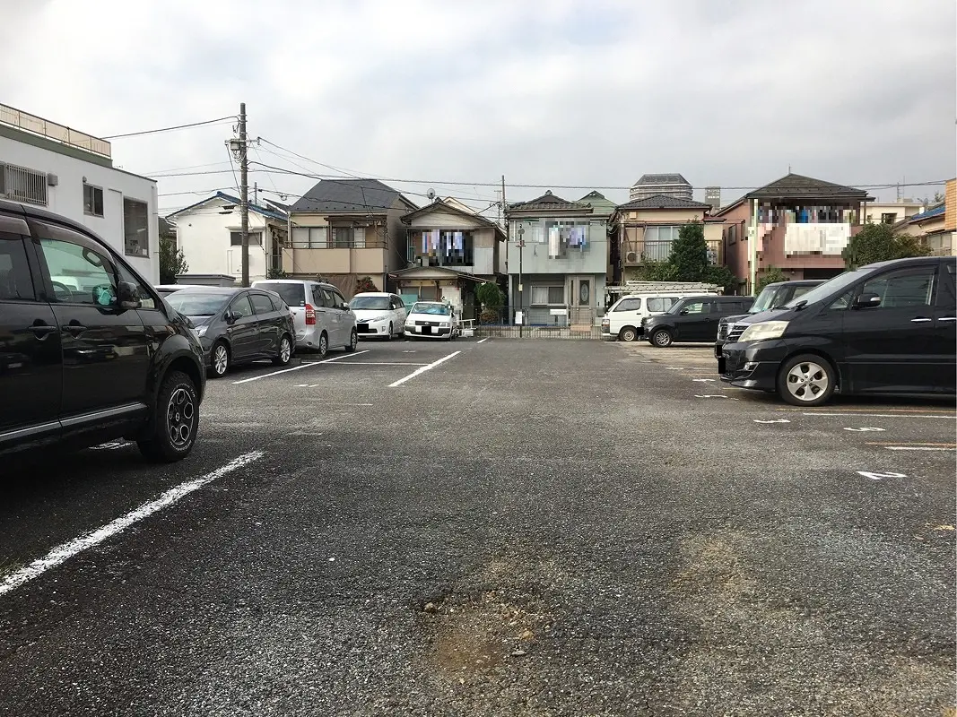 練馬区春日町３丁目　月極駐車場